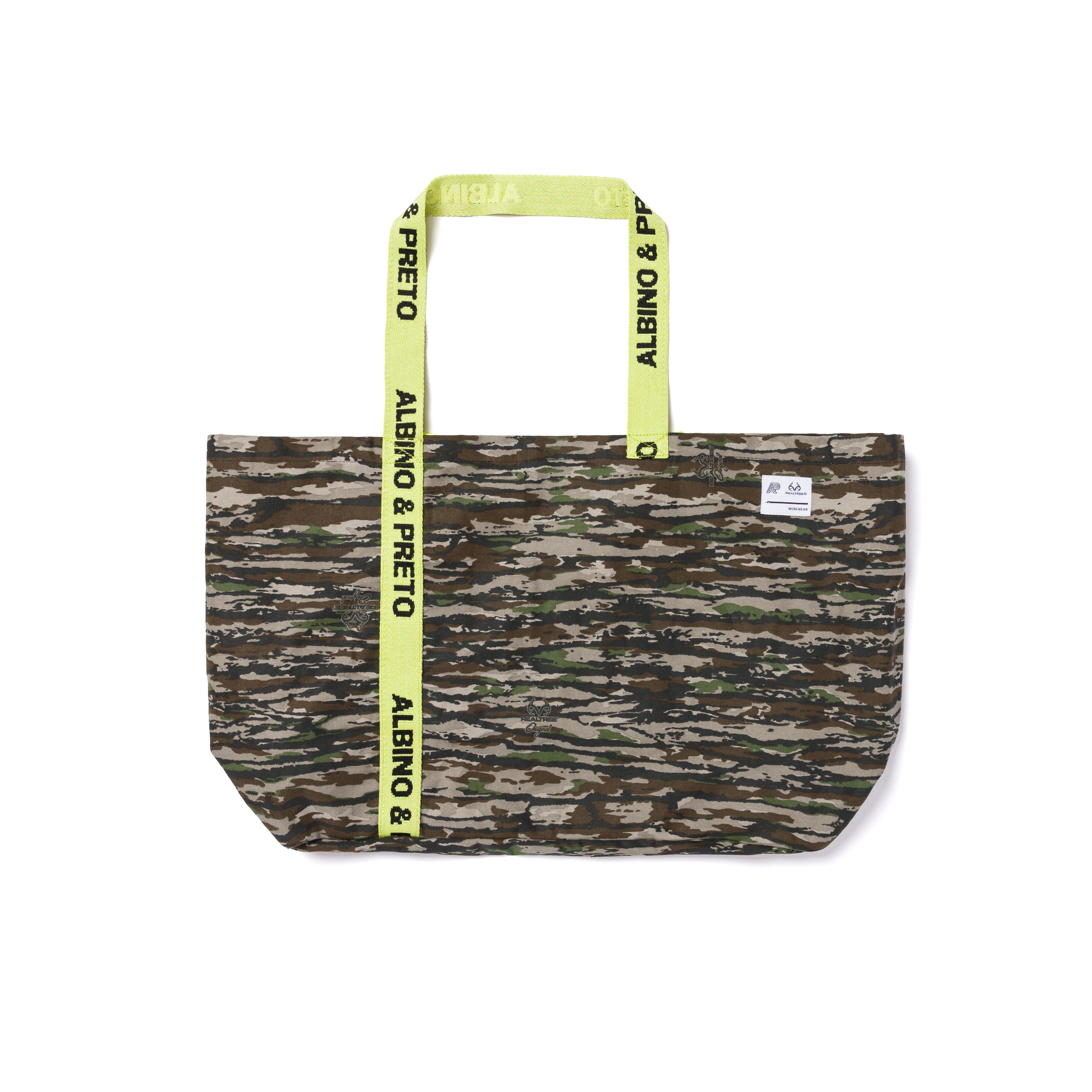 A&P x REALTREE® ORIGINAL CAMO TOTE BAG