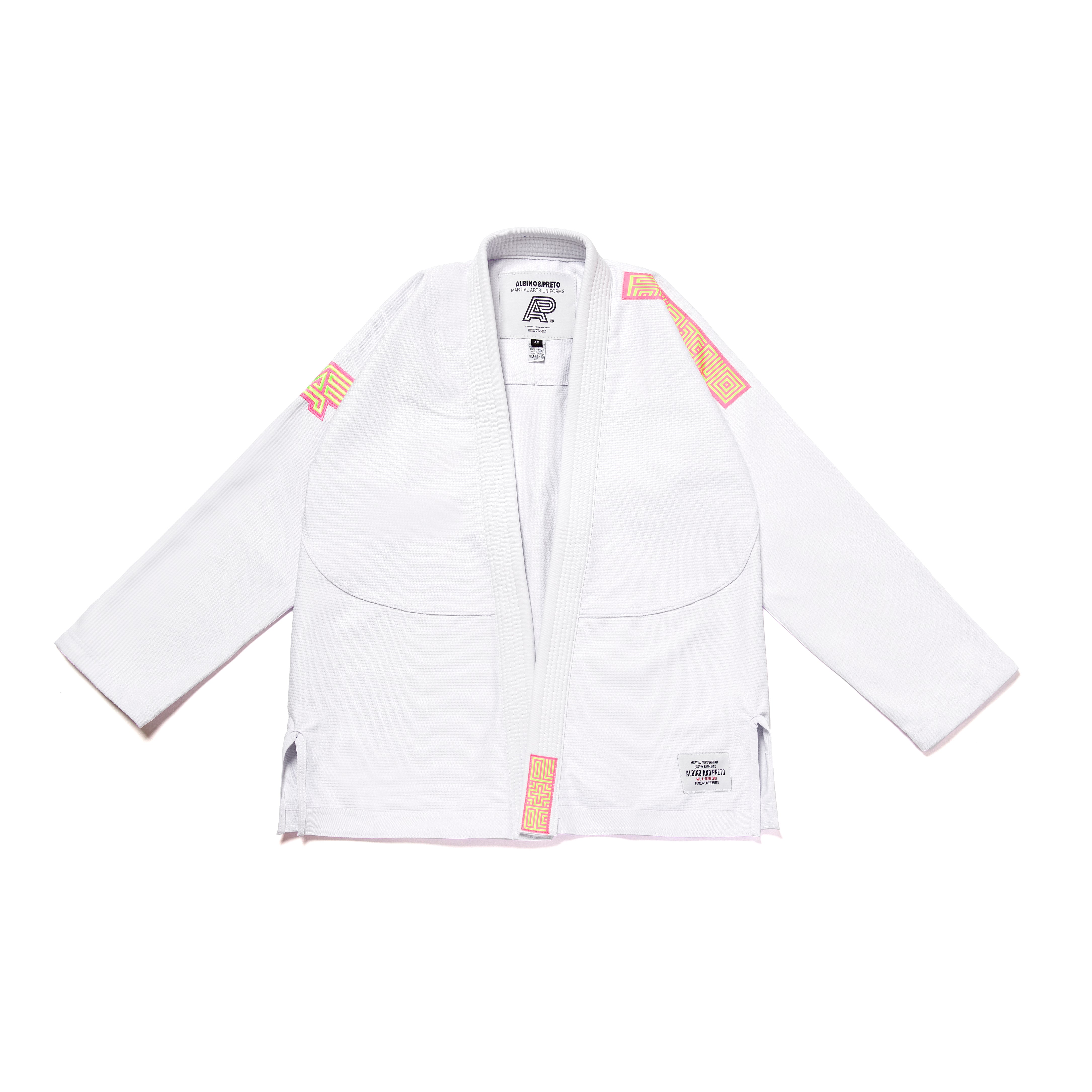 A&P SERIES 9 BRAZIL KIMONO WHITE (FULFILLMENT)