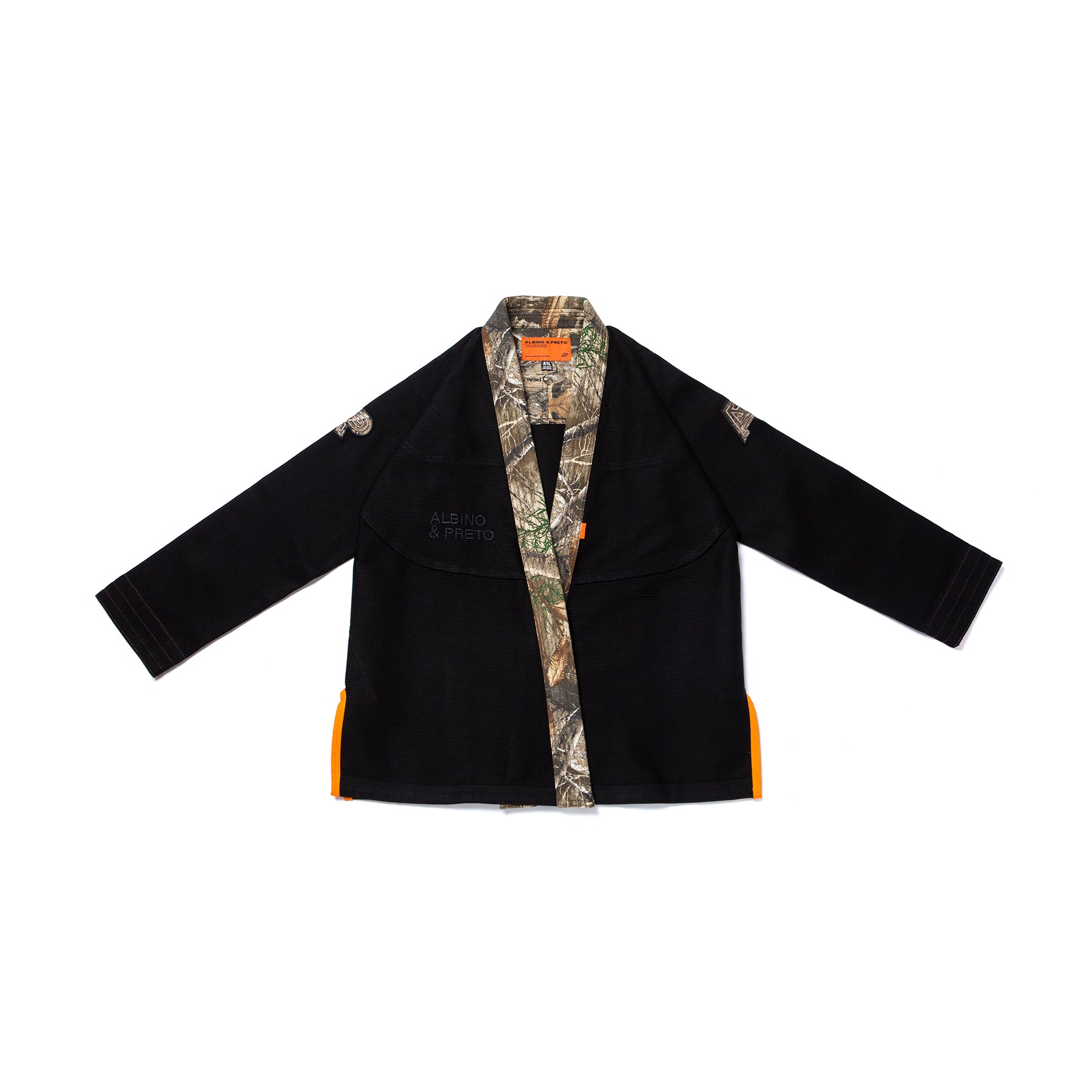 A&P B84 REALTREE KIMONO (FULFILLMENT)