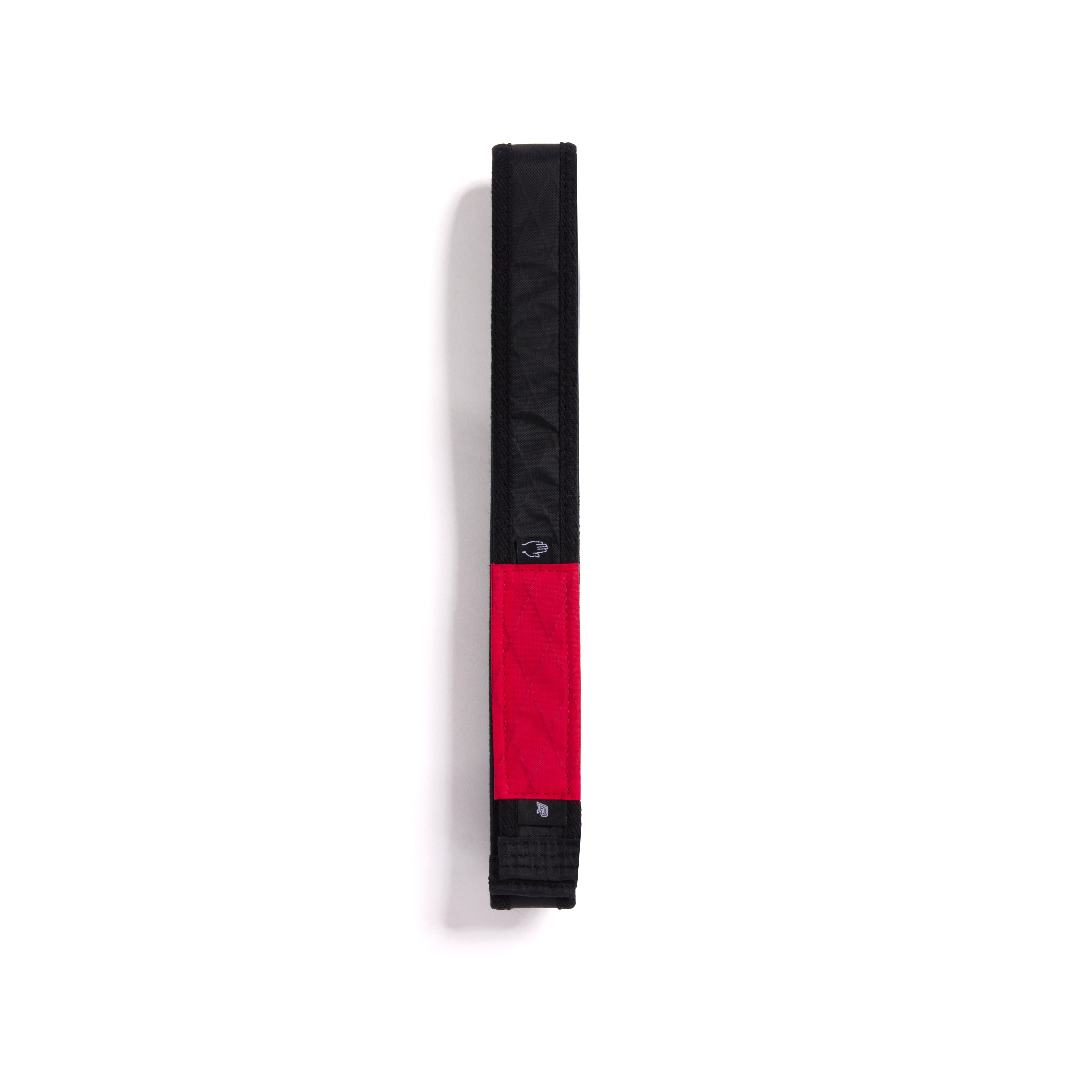 A&P TAKE HANDS LW TECH BLACK BELT