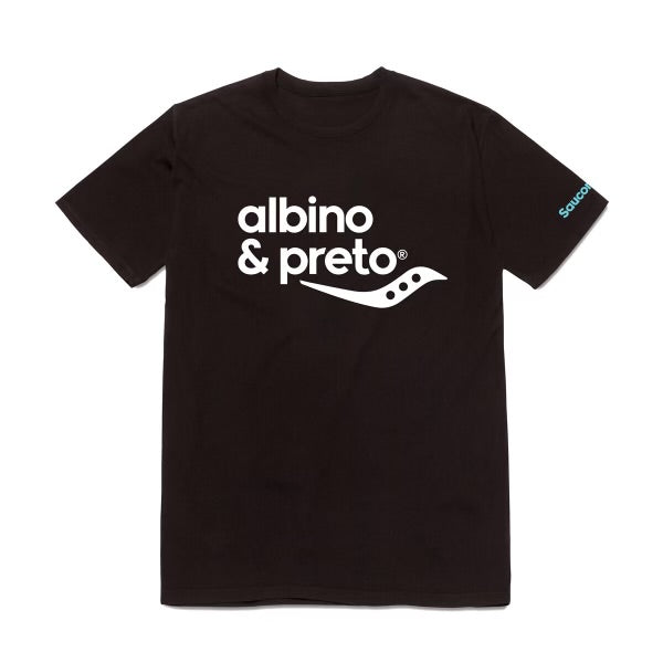 A&P SAUCONY LOGO TEE