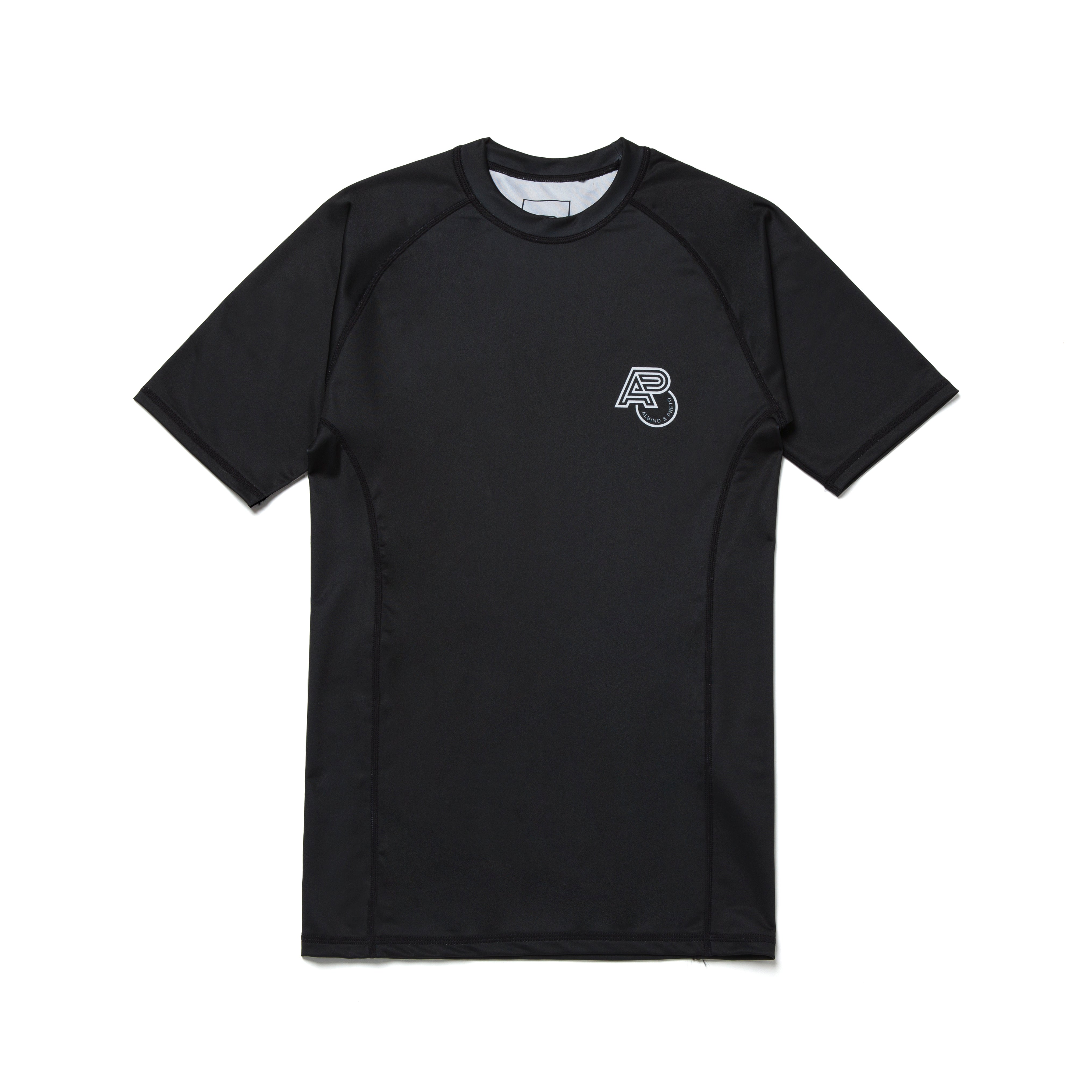 A&P 22 ESSENTIAL SS RANKED RASHGUARD BLACK (FULFILLMENT)