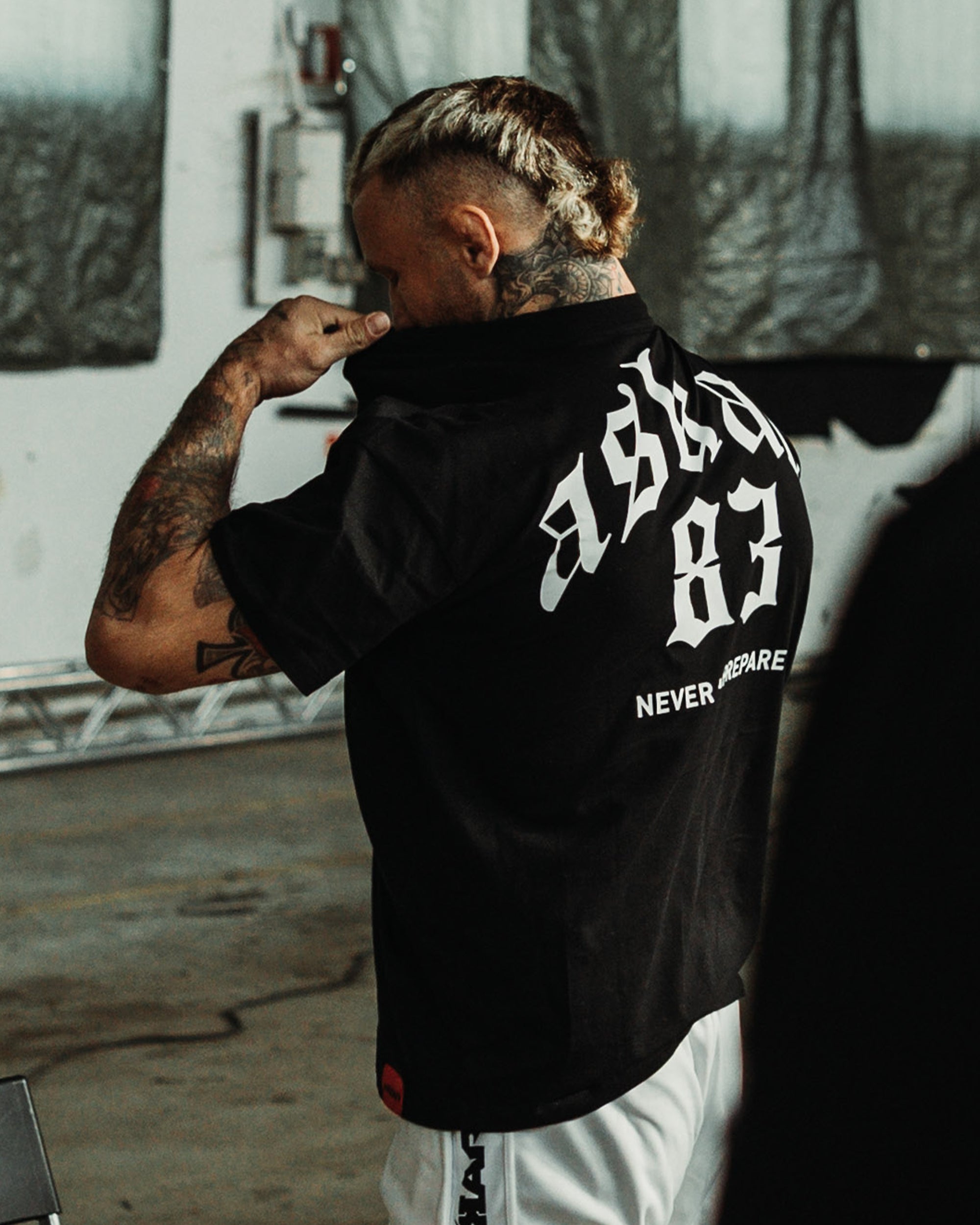 "ASKARI83" OVERSIZE T-SHIRT