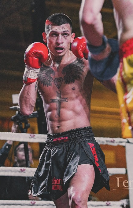 GLADIATOR SHORTS [BLACK/RED]