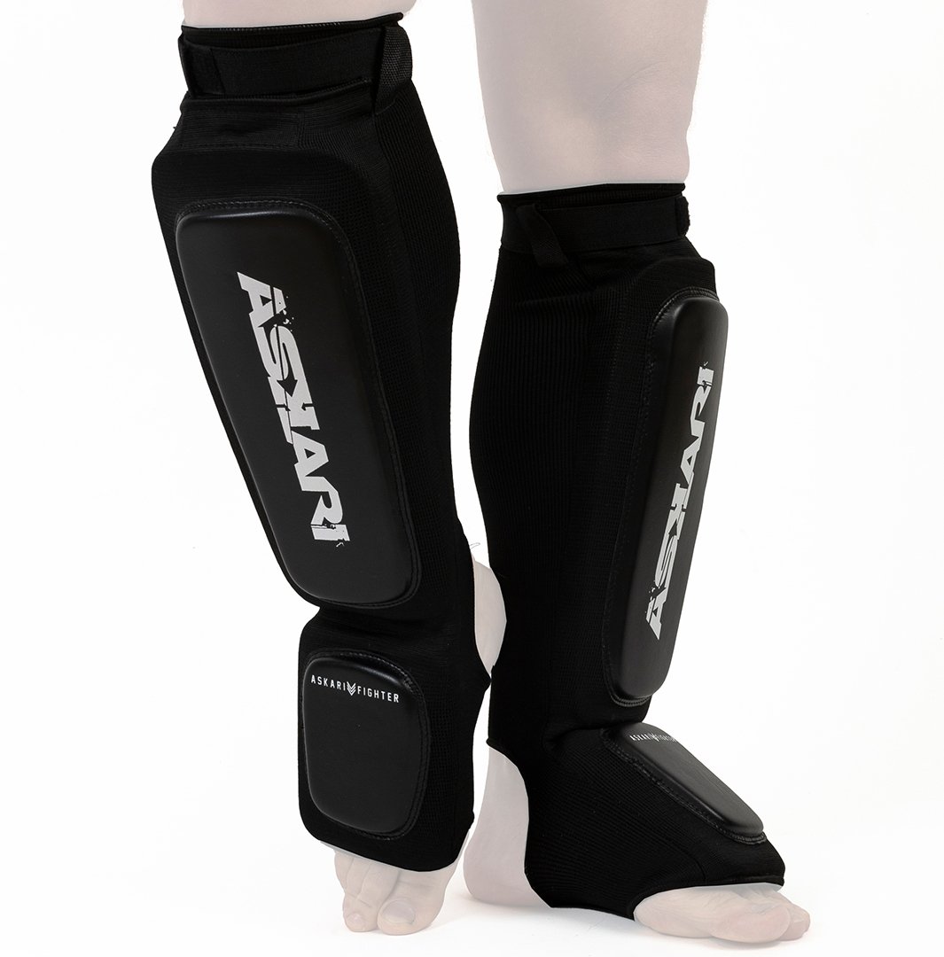 "DEFENDER" INSTEP SHINGUARDS