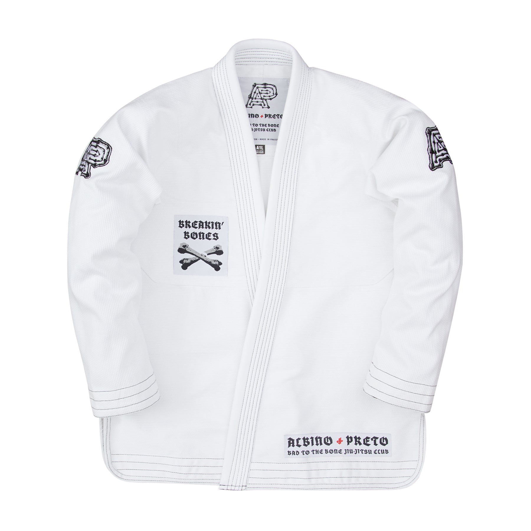 B40 BTTB KIMONO (WHITE) (FULFILLMENT)