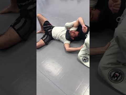 Jiu-Jitsu NoGi Choke Escapes
