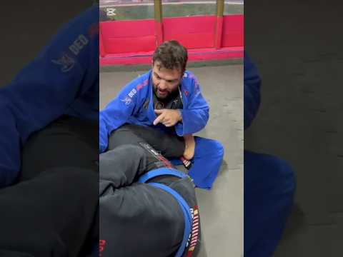 Contra ataque da Chave de Pé reta