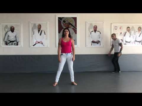 Mulheres precisam saber se defender!