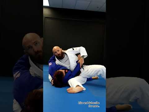 ‼️ Knee Cut Guard Pass ‼️ #jiujitsu #jiujitsulifestyle #jiujitsumind #guardpassing