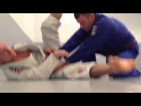 Damian Hirtz of Alliance Minnesota  Move of The Week Lasso Guard to Sweeps