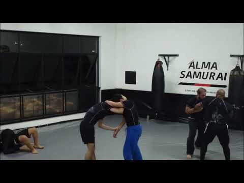 Treino de Jiu-Jitsu