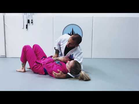 Darce choke & Lapel Version jiujitsu