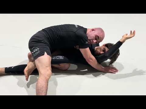 Smash pass from HQ !!