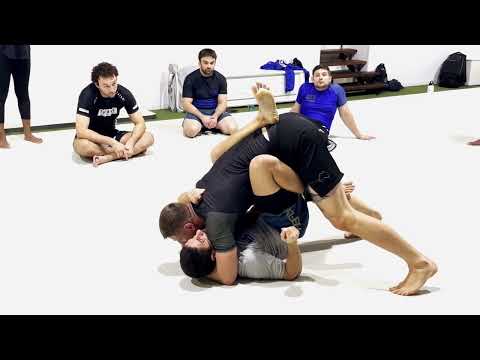 Perfect your chest to chest passing with Professor Uros Culic