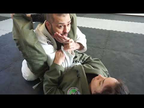 Primera Salida de Triángulo desde Guardia Cerrada