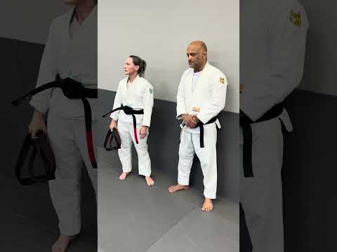 CERIMÔNIA DE GRADUAÇÃO — FAIXA PRETA PROFESSORA MARIA HELENA