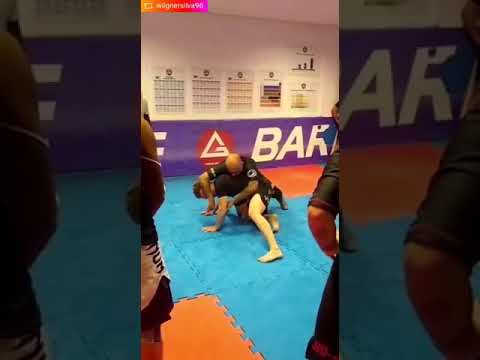 SEMINÁRIO COM O PROFESSOR MAURICIO MELO - GRACIE BARRA ITAPEMA/SC