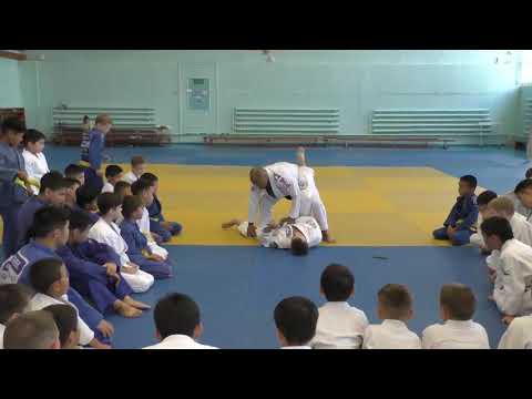 Marco Almeida, Seminar.