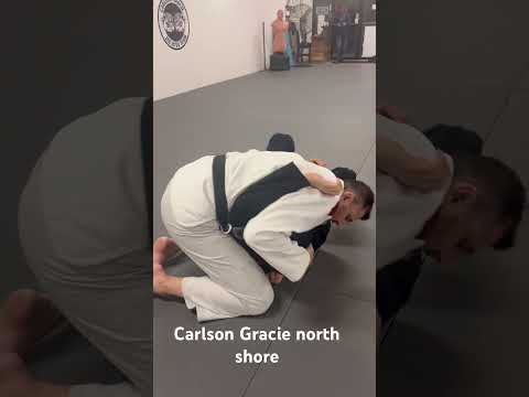 Midhad’s move of the week. Set up to north/south choke #bjj #graciejuijitsu #carlsongracieteam #mma
