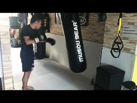 浜松市の格闘技ジムで本格キックボクシング！パーソナルキックボクシング。浜松街中道場