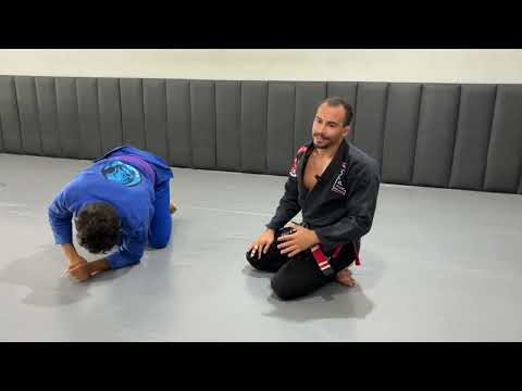 EMBORCADA: A PASSAGEM Nº 1 DO JIU JITSU 🦅