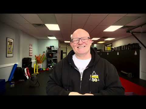 Proud Coach Moment: Police Officer Uses Jiu-Jitsu