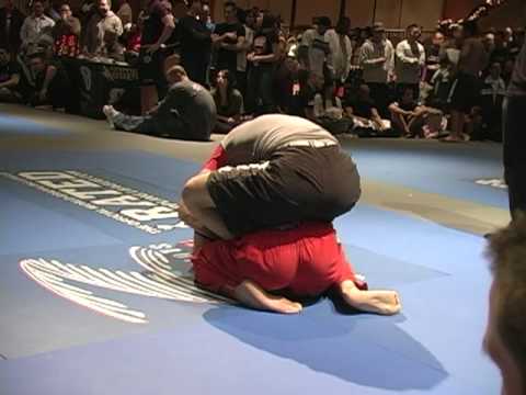 10th Planet Jiu-Jitsu Burbank - Grappler's Quest 12/2009 - Miguel Compilation