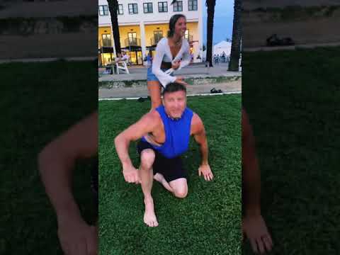 “Unwanted hug defense” #womensselfdefense #kidsjiujitsu #selfdefensetechniques