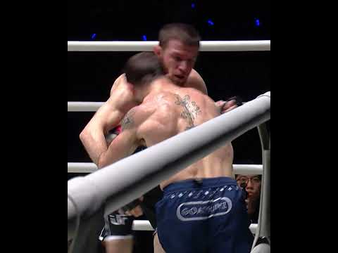 SHOCKING finish 😳 Relive the high-level clash between Jarred Brooks and Mansur Malachiev!