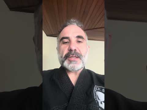 Qual a Diferença entre Arte Marcial e Esporte de Combate?