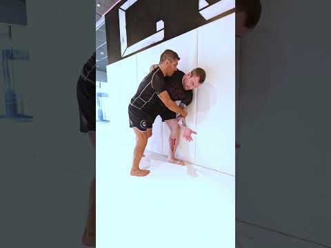 Justin “JFLO” Flores Teaches the Ouchi Gari