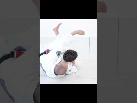 Rolling Crucifix Choke | Darin Shapiro
