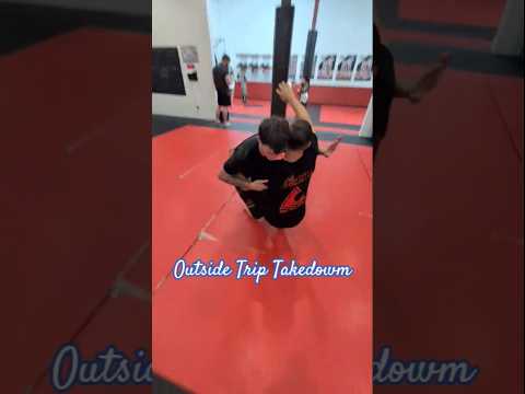 Outside Trip Takedown #mma #martialarts #wrestling