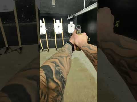 Double Taps on 3 Targets!  #metaglasses #glock #sro