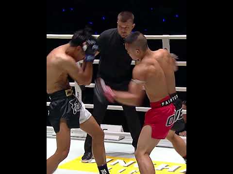 UNHINGED 🤯 Maisangkum and Petsangwan were crazy at ONE Friday Fights 115!