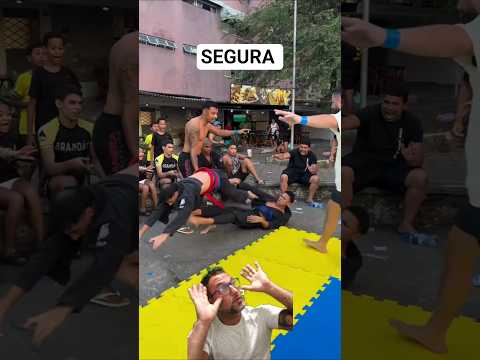 Street Fight   Parabéns ao árbitro. #jiujitsu #bjj #mma