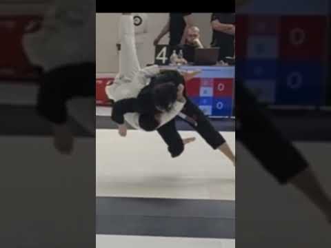 Как вам бросок? Жестко?(