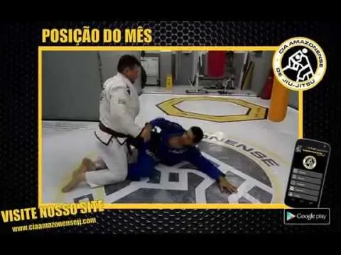 Raspagem de meia guarda esgrimando adversário...