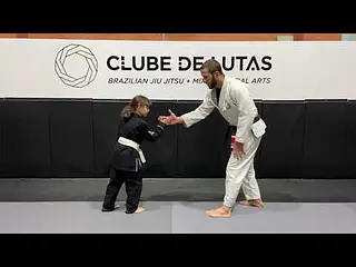 Touch the knee - Kids Games