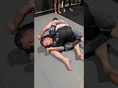 Crossface Counter to Legs from Octopus Guard #shorts #bjj #grappling #jiujitsu