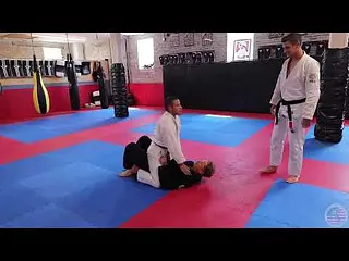 16 1 Trap and Roll Short