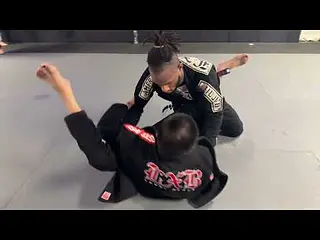 Warm up round for Alika and Will before open mat at JG Academy Tracy
