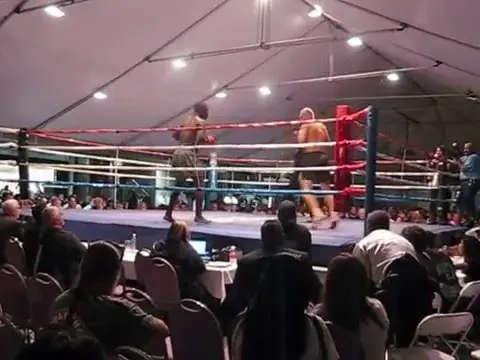 San Diego Muay Thai classes - Denis Grachev (City Boxing) vs Manson Gibson  I.K.F. Pro world title
