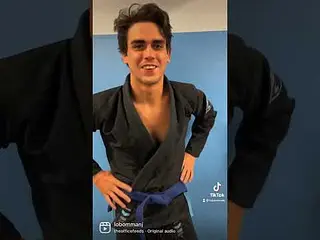 😒