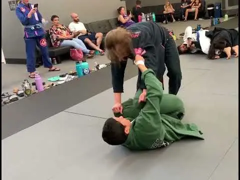 Prof. Leka in action at a WonderWomen open Mat
