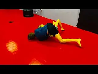 D’Arce choke from butterfly guard