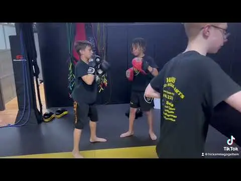 Boxing  structure