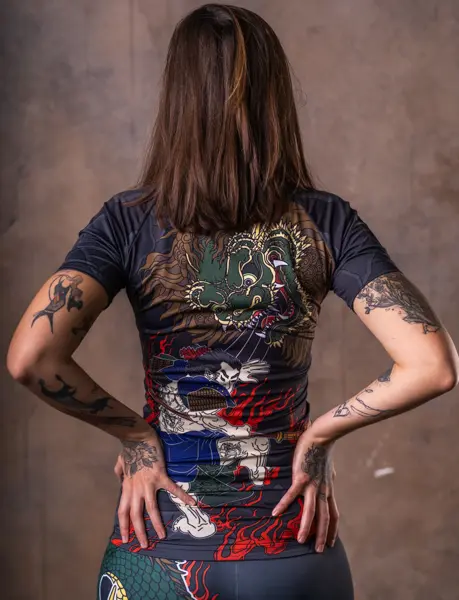 DRAGON / Dámský rashguard s krátkým rukávem