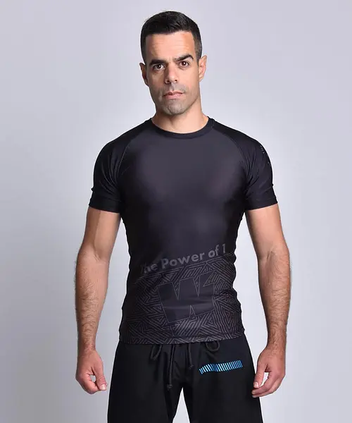 Diagonal Short Sleeve Rash Guard